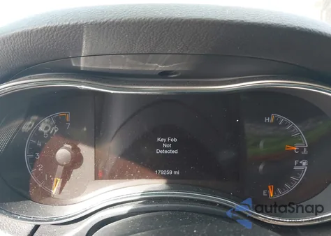 2017 Jeep Grand Cherokee Altitude 4X4 z USA, uszkodzony, nr VIN 1C4RJFAG1HC861667